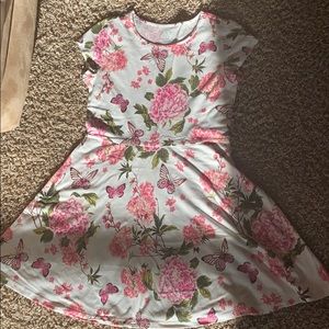Pretty flower dress🌷